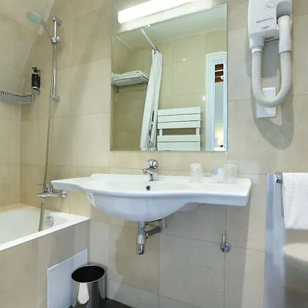 Hotel Du College De France 3*