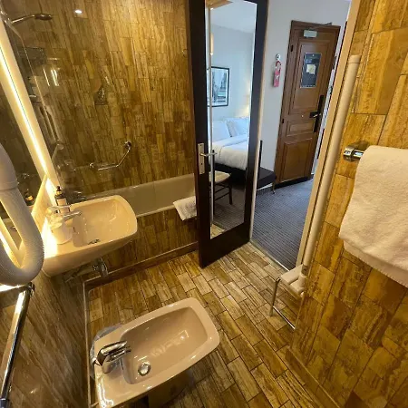 Du College De France Hotel 3*