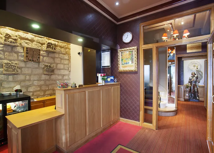 Hotel Du College De France París