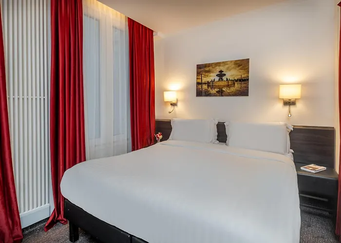 Hotel Du College De France 3*